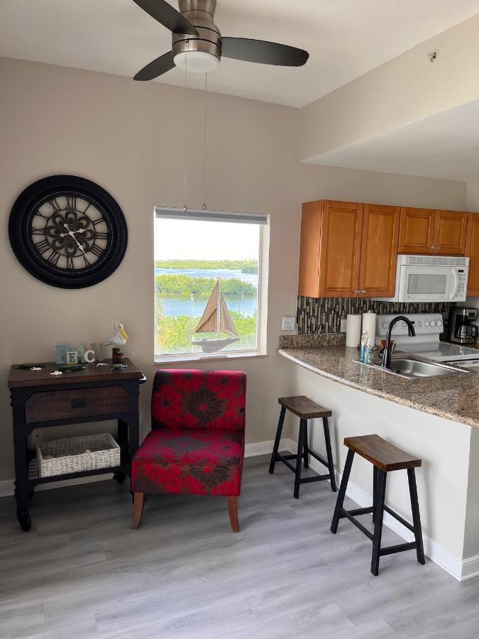 Oceanfront Luxury Condo! Mins To Beach! Rum Bar Next Door! Сент-Питерсберг Экстерьер фото